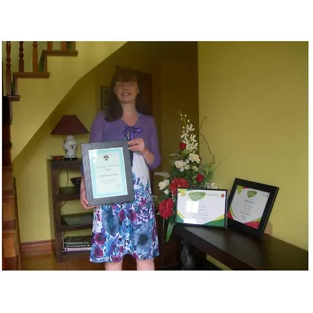 Ashfield House Bed & Breakfast 4*